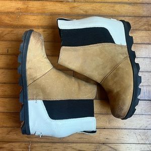 Sorel Joan of Arctic Wedge II Chelsea Boots